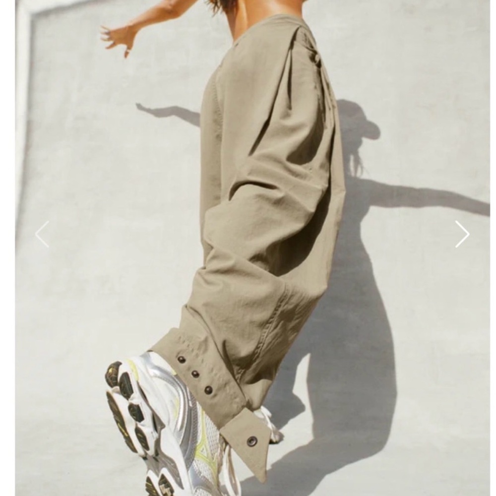 Joah Brown Wide-Leg Harem Pants in Taupe - Picture 5 of 7